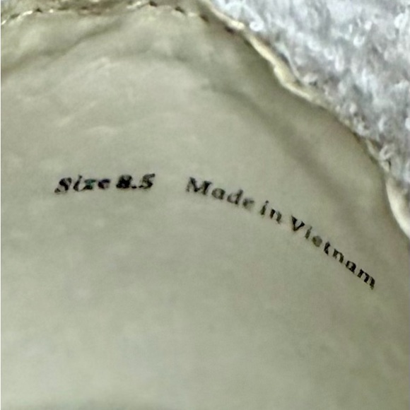 Dolce Vita Zohara High-Top Sneakers White Ivory Metallic Leather Suede 8.5 EUC - Picture 8 of 12